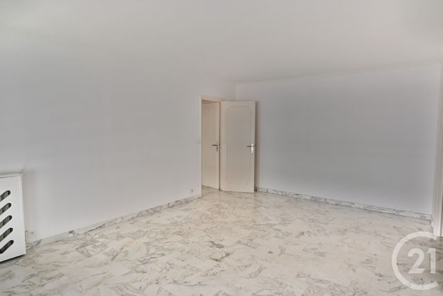 Appartement F2 &agrave; louer - 2 pi&egrave;ces - 54,27 m2 - Cannes - 06 - PROVENCE-ALPES-COTE-D-AZUR
