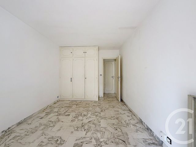 Appartement F2 &agrave; louer - 2 pi&egrave;ces - 54,27 m2 - Cannes - 06 - PROVENCE-ALPES-COTE-D-AZUR