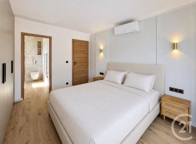 Appartement F3 &agrave; vendre - 3 pi&egrave;ces - 70 m2 - Cannes - 06 - PROVENCE-ALPES-COTE-D-AZUR