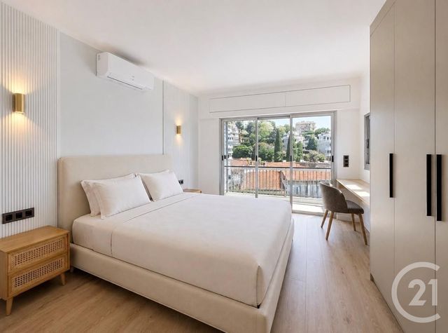 Appartement F3 &agrave; vendre - 3 pi&egrave;ces - 70 m2 - Cannes - 06 - PROVENCE-ALPES-COTE-D-AZUR