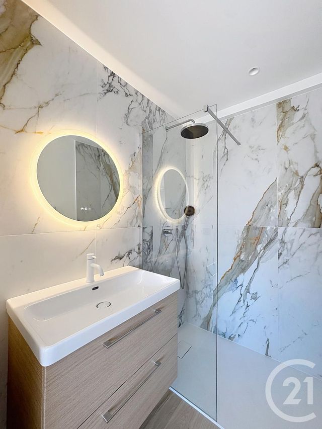 Appartement F3 &agrave; vendre - 3 pi&egrave;ces - 70 m2 - Cannes - 06 - PROVENCE-ALPES-COTE-D-AZUR