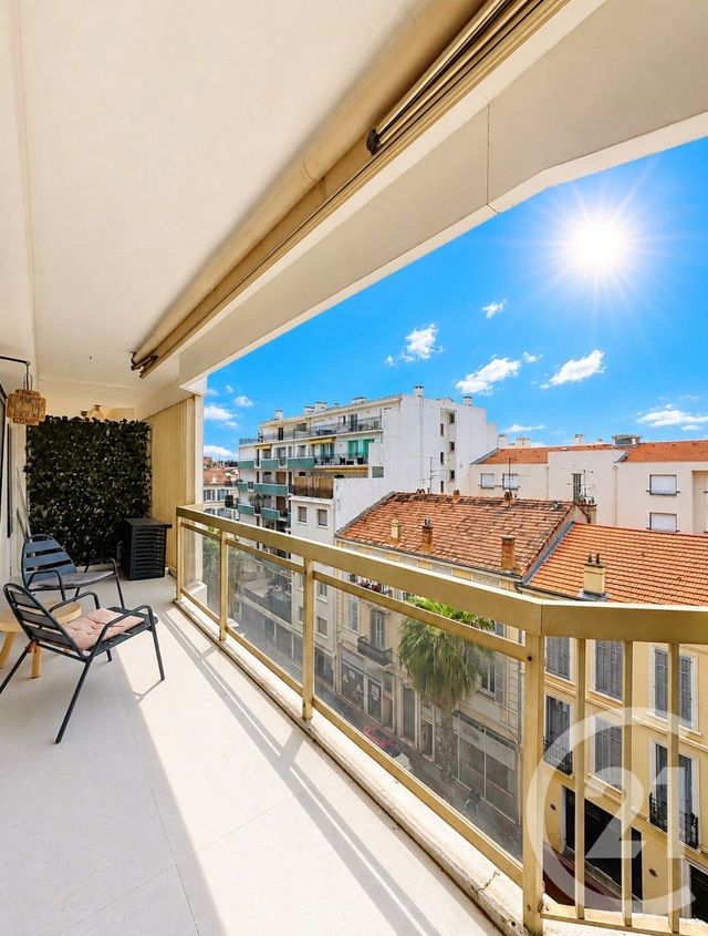 Appartement F2 &agrave; vendre - 2 pi&egrave;ces - 44 m2 - Cannes - 06 - PROVENCE-ALPES-COTE-D-AZUR