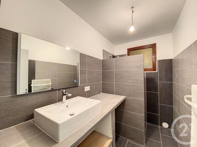 Appartement F3 &agrave; louer - 3 pi&egrave;ces - 64,71 m2 - Valbonne - 06 - PROVENCE-ALPES-COTE-D-AZUR