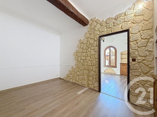 Appartement F2 &agrave; louer - 2 pi&egrave;ces - 42,42 m2 - Grasse - 06 - PROVENCE-ALPES-COTE-D-AZUR