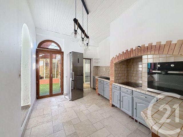 Appartement F2 &agrave; louer - 2 pi&egrave;ces - 42,42 m2 - Grasse - 06 - PROVENCE-ALPES-COTE-D-AZUR