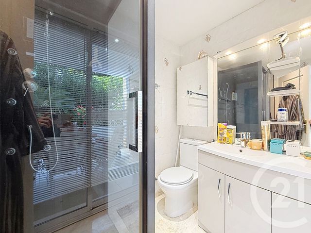 Appartement F4 &agrave; louer - 4 pi&egrave;ces - 136 m2 - Cannes - 06 - PROVENCE-ALPES-COTE-D-AZUR
