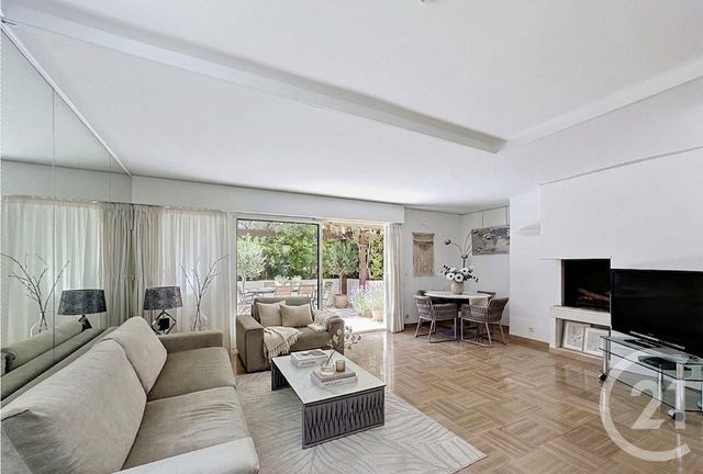 Appartement Duplex &agrave; vendre - 6 pi&egrave;ces - 115 m2 - Cannes - 06 - PROVENCE-ALPES-COTE-D-AZUR