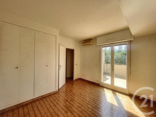 Maison &agrave; louer - 4 pi&egrave;ces - 106,13 m2 - La Roquette Sur Siagne - 06 - PROVENCE-ALPES-COTE-D-AZUR