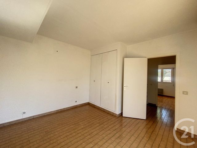 Maison &agrave; louer - 4 pi&egrave;ces - 106,13 m2 - La Roquette Sur Siagne - 06 - PROVENCE-ALPES-COTE-D-AZUR