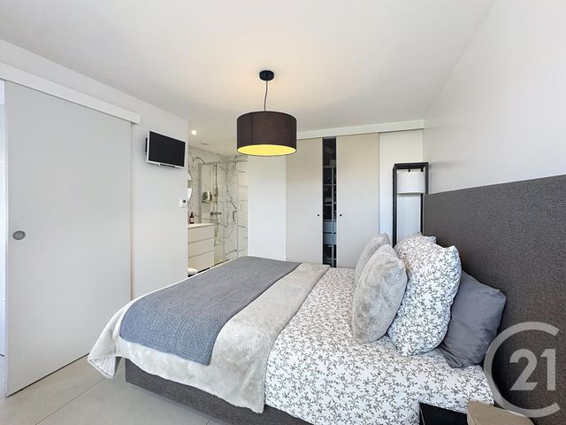 Appartement F3 &agrave; vendre - 3 pi&egrave;ces - 85 m2 - Le Cannet - 06 - PROVENCE-ALPES-COTE-D-AZUR