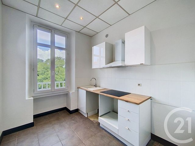 Appartement F2 &agrave; louer - 2 pi&egrave;ces - 41,69 m2 - Cannes - 06 - PROVENCE-ALPES-COTE-D-AZUR