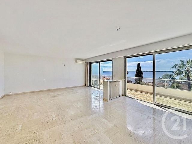 Appartement F4 &agrave; vendre - 4 pi&egrave;ces - 114 m2 - Cannes - 06 - PROVENCE-ALPES-COTE-D-AZUR