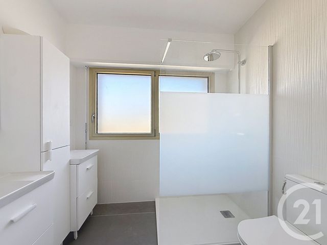 Appartement F3 &agrave; louer - 3 pi&egrave;ces - 57,62 m2 - Cannes - 06 - PROVENCE-ALPES-COTE-D-AZUR