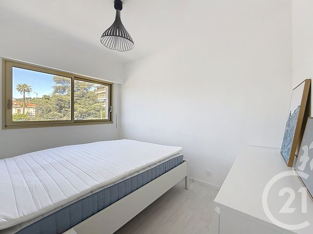Appartement F3 &agrave; louer - 3 pi&egrave;ces - 57,62 m2 - Cannes - 06 - PROVENCE-ALPES-COTE-D-AZUR