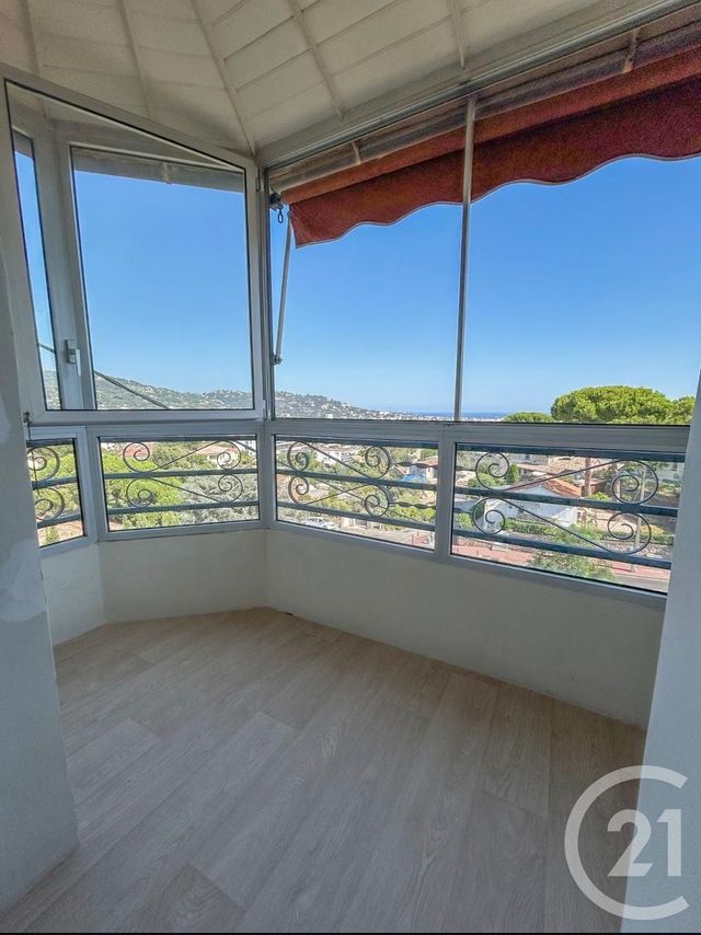 Appartement F3 &agrave; vendre - 3 pi&egrave;ces - 63 m2 - Cannes - 06 - PROVENCE-ALPES-COTE-D-AZUR