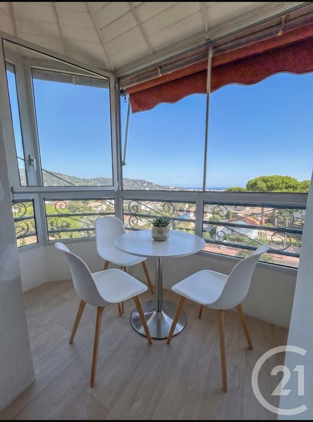 Appartement F3 &agrave; vendre - 3 pi&egrave;ces - 63 m2 - Cannes - 06 - PROVENCE-ALPES-COTE-D-AZUR