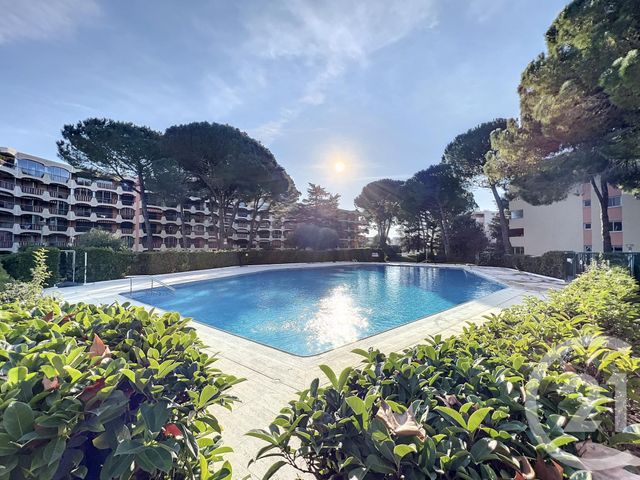 Appartement F2 &agrave; louer - 2 pi&egrave;ces - 41,09 m2 - Mandelieu La Napoule - 06 - PROVENCE-ALPES-COTE-D-AZUR