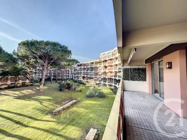 Appartement F2 &agrave; louer - 2 pi&egrave;ces - 41,09 m2 - Mandelieu La Napoule - 06 - PROVENCE-ALPES-COTE-D-AZUR