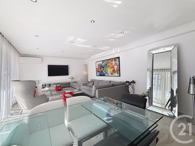 Appartement F3 &agrave; vendre - 3 pi&egrave;ces - 82 m2 - Cannes - 06 - PROVENCE-ALPES-COTE-D-AZUR