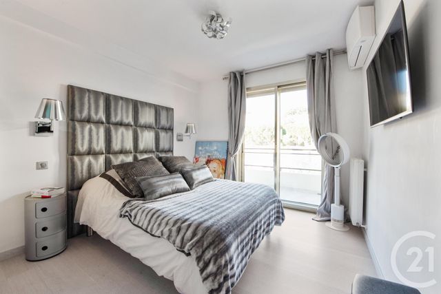Appartement F3 &agrave; vendre - 3 pi&egrave;ces - 82 m2 - Cannes - 06 - PROVENCE-ALPES-COTE-D-AZUR