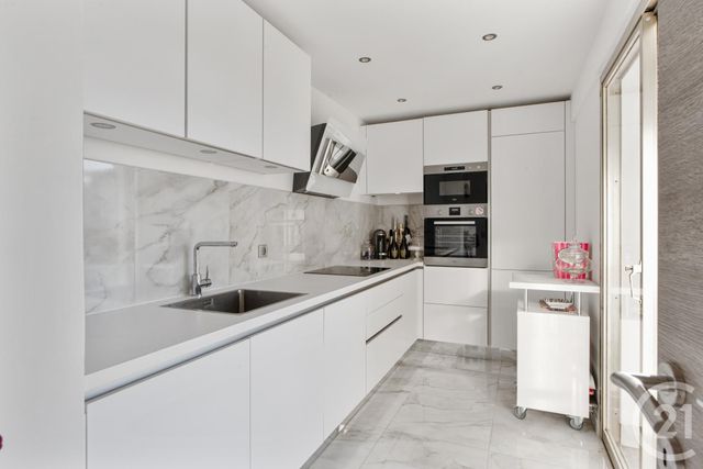 Appartement F3 &agrave; vendre - 3 pi&egrave;ces - 82 m2 - Cannes - 06 - PROVENCE-ALPES-COTE-D-AZUR