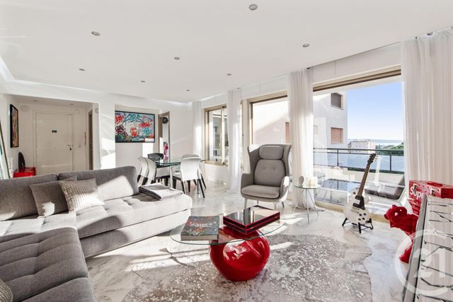 Appartement F3 &agrave; vendre - 3 pi&egrave;ces - 82 m2 - Cannes - 06 - PROVENCE-ALPES-COTE-D-AZUR