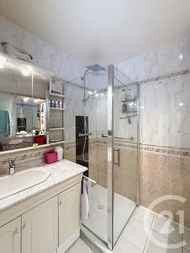 Appartement F3 &agrave; vendre - 3 pi&egrave;ces - 68,04 m2 - Cannes - 06 - PROVENCE-ALPES-COTE-D-AZUR