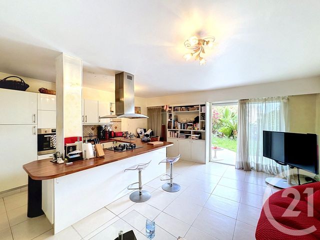 Appartement F3 &agrave; vendre - 3 pi&egrave;ces - 68,04 m2 - Cannes - 06 - PROVENCE-ALPES-COTE-D-AZUR
