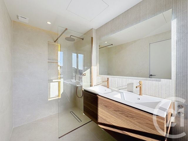 Appartement F3 &agrave; vendre - 3 pi&egrave;ces - 64,42 m2 - Cannes - 06 - PROVENCE-ALPES-COTE-D-AZUR