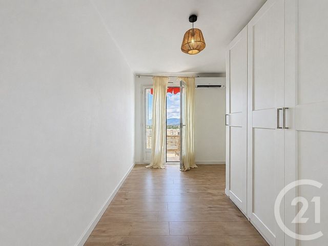 Appartement F4 &agrave; louer - 4 pi&egrave;ces - 119,67 m2 - Grasse - 06 - PROVENCE-ALPES-COTE-D-AZUR
