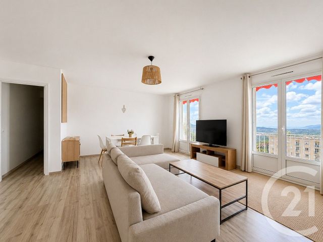 Appartement F4 &agrave; louer - 4 pi&egrave;ces - 119,67 m2 - Grasse - 06 - PROVENCE-ALPES-COTE-D-AZUR