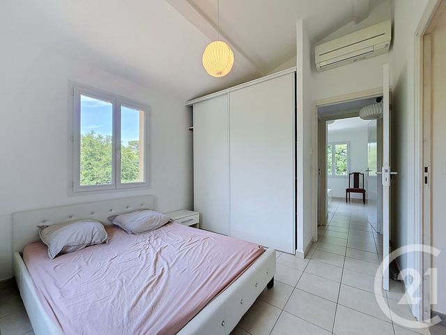 Maison &agrave; louer - 7 pi&egrave;ces - 169,39 m2 - Roquefort Les Pins - 06 - PROVENCE-ALPES-COTE-D-AZUR