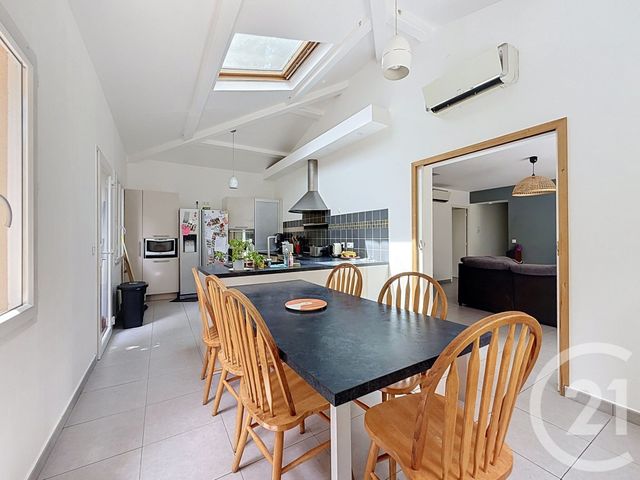 Maison &agrave; louer - 7 pi&egrave;ces - 169,39 m2 - Roquefort Les Pins - 06 - PROVENCE-ALPES-COTE-D-AZUR