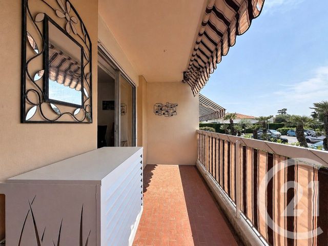 Appartement F1 &agrave; louer - 1 pi&egrave;ce - 25,08 m2 - Nice - 06 - PROVENCE-ALPES-COTE-D-AZUR