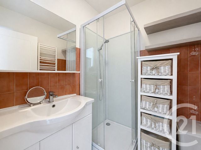 Appartement F1 &agrave; louer - 1 pi&egrave;ce - 25,08 m2 - Nice - 06 - PROVENCE-ALPES-COTE-D-AZUR