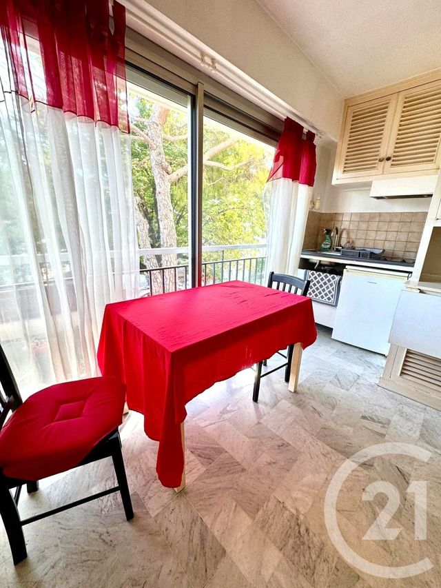 Appartement Studio &agrave; vendre - 1 pi&egrave;ce - 21 m2 - Le Cannet - 06 - PROVENCE-ALPES-COTE-D-AZUR