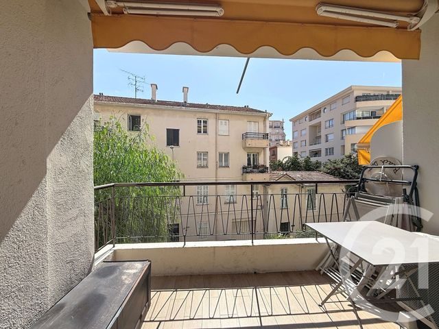 Appartement F3 &agrave; louer - 3 pi&egrave;ces - 55,49 m2 - Cannes - 06 - PROVENCE-ALPES-COTE-D-AZUR
