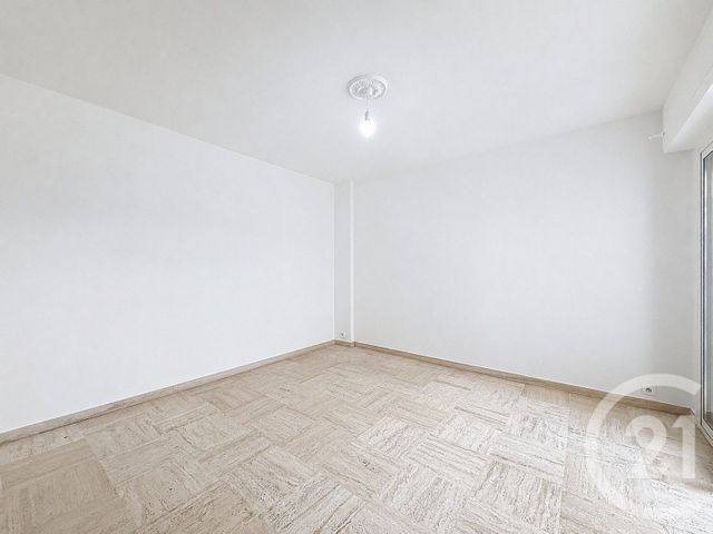 Appartement F1 &agrave; louer - 1 pi&egrave;ce - 29,58 m2 - Le Cannet - 06 - PROVENCE-ALPES-COTE-D-AZUR