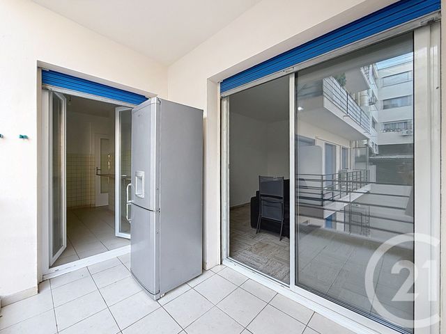 Appartement F1 &agrave; louer - 1 pi&egrave;ce - 29,58 m2 - Le Cannet - 06 - PROVENCE-ALPES-COTE-D-AZUR