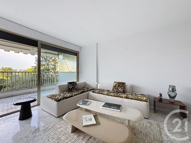 Appartement F2 &agrave; vendre - 2 pi&egrave;ces - 68,54 m2 - Cannes - 06 - PROVENCE-ALPES-COTE-D-AZUR
