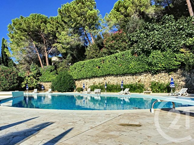 Appartement F2 &agrave; vendre - 2 pi&egrave;ces - 68,54 m2 - Cannes - 06 - PROVENCE-ALPES-COTE-D-AZUR