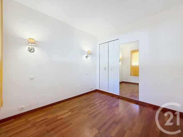 Appartement F2 &agrave; louer - 2 pi&egrave;ces - 48 m2 - Cannes - 06 - PROVENCE-ALPES-COTE-D-AZUR