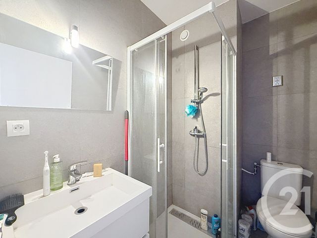 Appartement F1 &agrave; louer - 1 pi&egrave;ce - 18,83 m2 - Cannes - 06 - PROVENCE-ALPES-COTE-D-AZUR