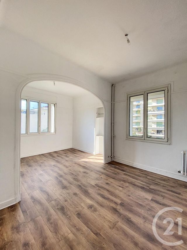 Appartement F2 &agrave; louer - 2 pi&egrave;ces - 50,80 m2 - Cannes - 06 - PROVENCE-ALPES-COTE-D-AZUR