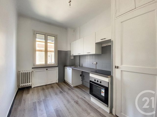 Appartement F2 &agrave; louer - 2 pi&egrave;ces - 50,80 m2 - Cannes - 06 - PROVENCE-ALPES-COTE-D-AZUR