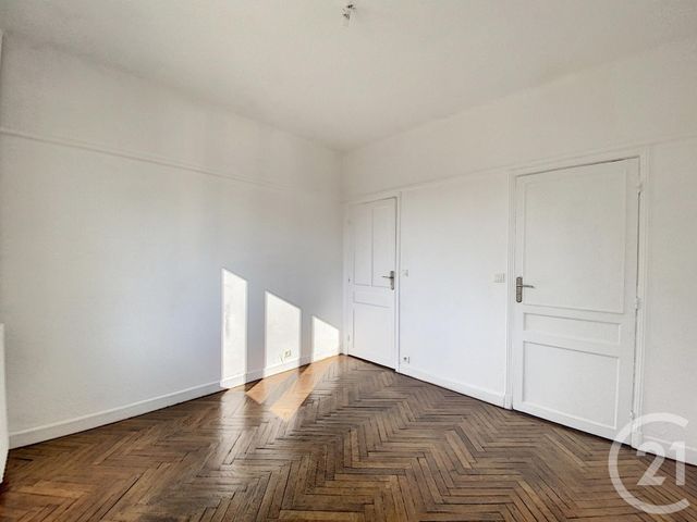 Appartement F2 &agrave; louer - 2 pi&egrave;ces - 50,80 m2 - Cannes - 06 - PROVENCE-ALPES-COTE-D-AZUR