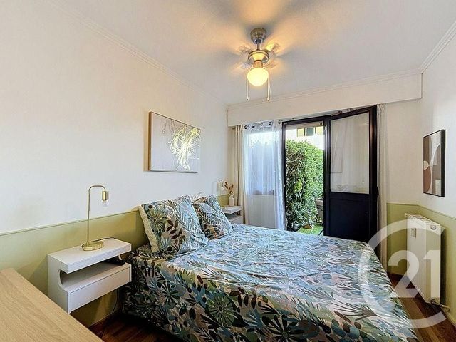 Appartement F2 &agrave; louer - 2 pi&egrave;ces - 35 m2 - Le Cannet - 06 - PROVENCE-ALPES-COTE-D-AZUR