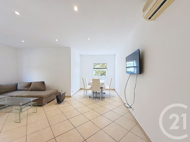 Appartement F2 &agrave; louer - 2 pi&egrave;ces - 51,17 m2 - Cannes - 06 - PROVENCE-ALPES-COTE-D-AZUR