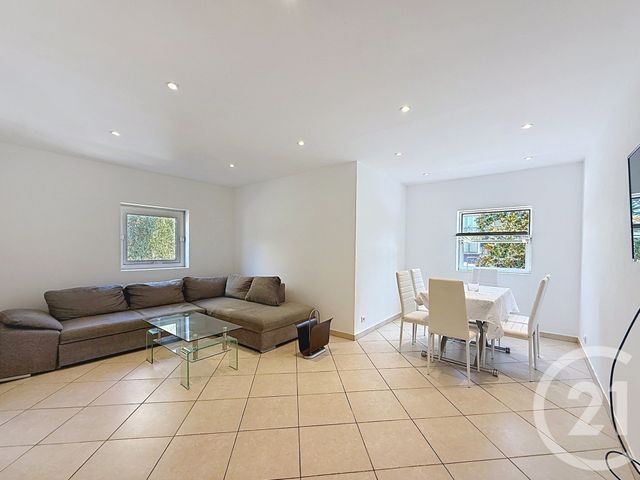 Appartement F2 &agrave; louer - 2 pi&egrave;ces - 51,17 m2 - Cannes - 06 - PROVENCE-ALPES-COTE-D-AZUR