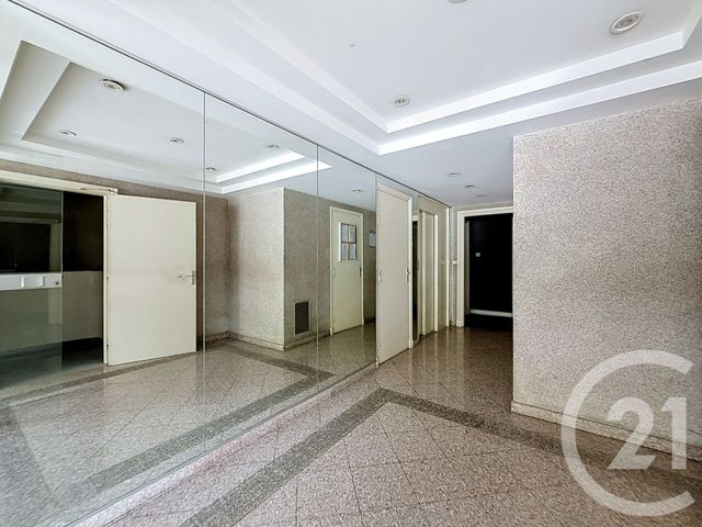 Appartement F3 &agrave; louer - 3 pi&egrave;ces - 78,33 m2 - Nice - 06 - PROVENCE-ALPES-COTE-D-AZUR